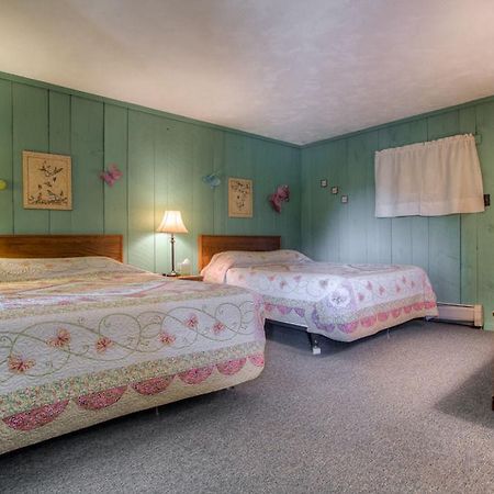 Motel In The Meadow Chester Bagian luar foto